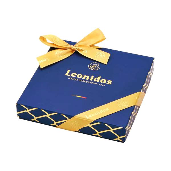 cutie cadou cu praline de ciocolată Leonidas, culoare albastru electric - cadou elegant pentru orice ocazie