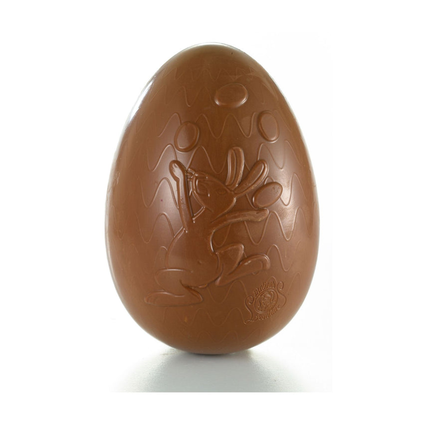 Ou Paște, ciocolată cu lapte. 100 grame. Dimensiune: 12 cm